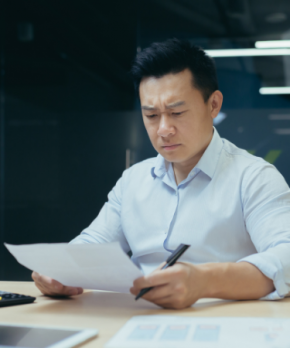 Podpisz albo zrezygnuj - indywidualne uzgodnienie postanowień umowy kredytowej według pewnego banku. 