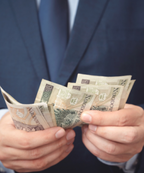 Jawność wynagrodzeń w firmach produkcyjnych – nadchodzą zmiany w Kodeksie pracy 